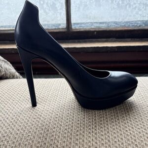 Elegant Navy High Heel Pumps